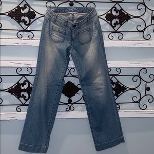 Ann Taylor LOFT Low rise wide-leg Jeans size 0P
